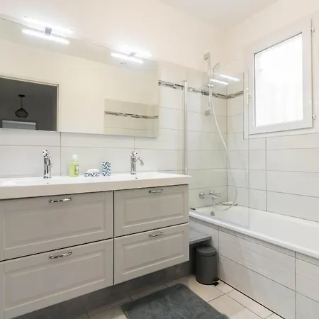 Дом отдыха Chez Maxou - 3 Epis Jardin Clos-garage-dogfriendly Ревель