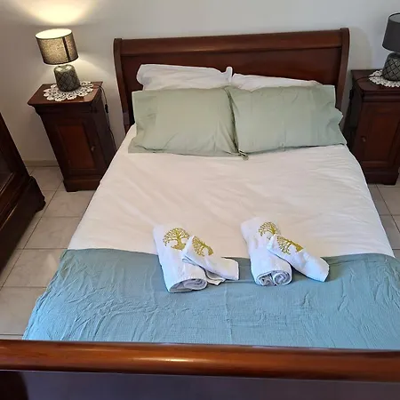 Дом отдыха Chez Maxou - 3 Epis Jardin Clos-garage-dogfriendly Ревель